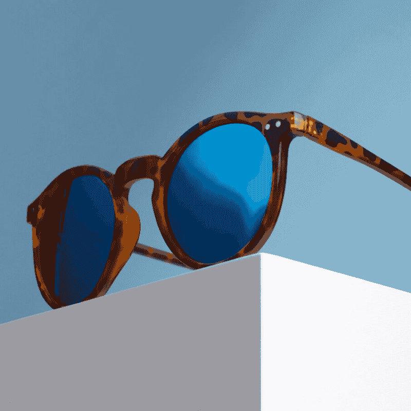 Ray-Ban Classic Aviator Sunglasses with Iconic Style and Timeless Appeal