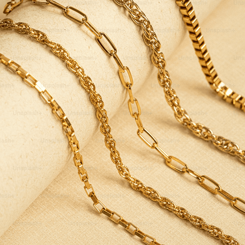 Gold Pendant Necklace with Diamond Accent